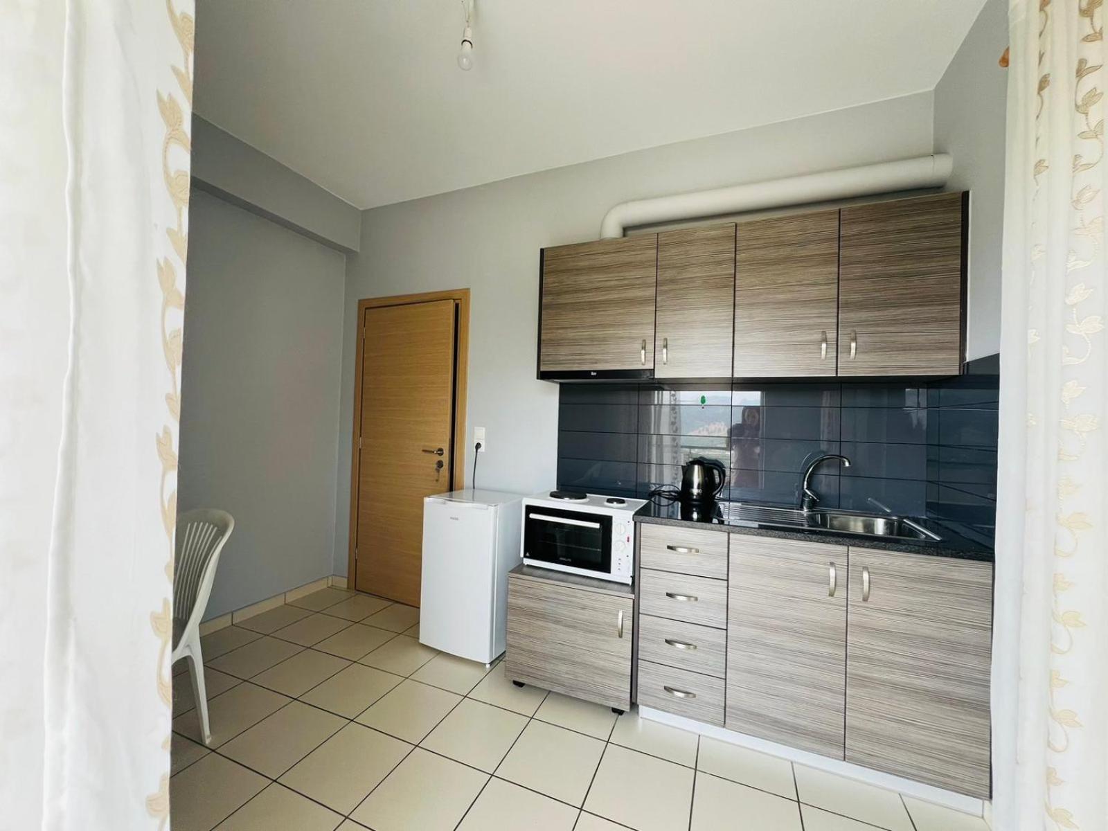Apartments Aneta'S House ฮีมาเรอ ภายนอก รูปภาพ