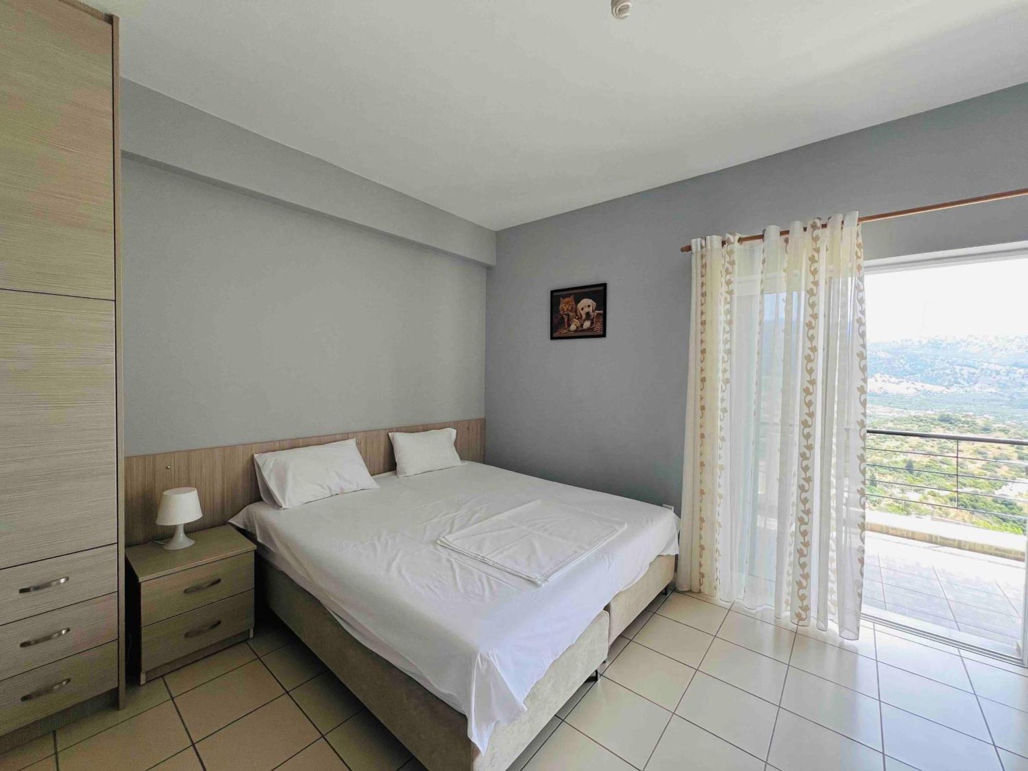 Apartments Aneta'S House ฮีมาเรอ ภายนอก รูปภาพ