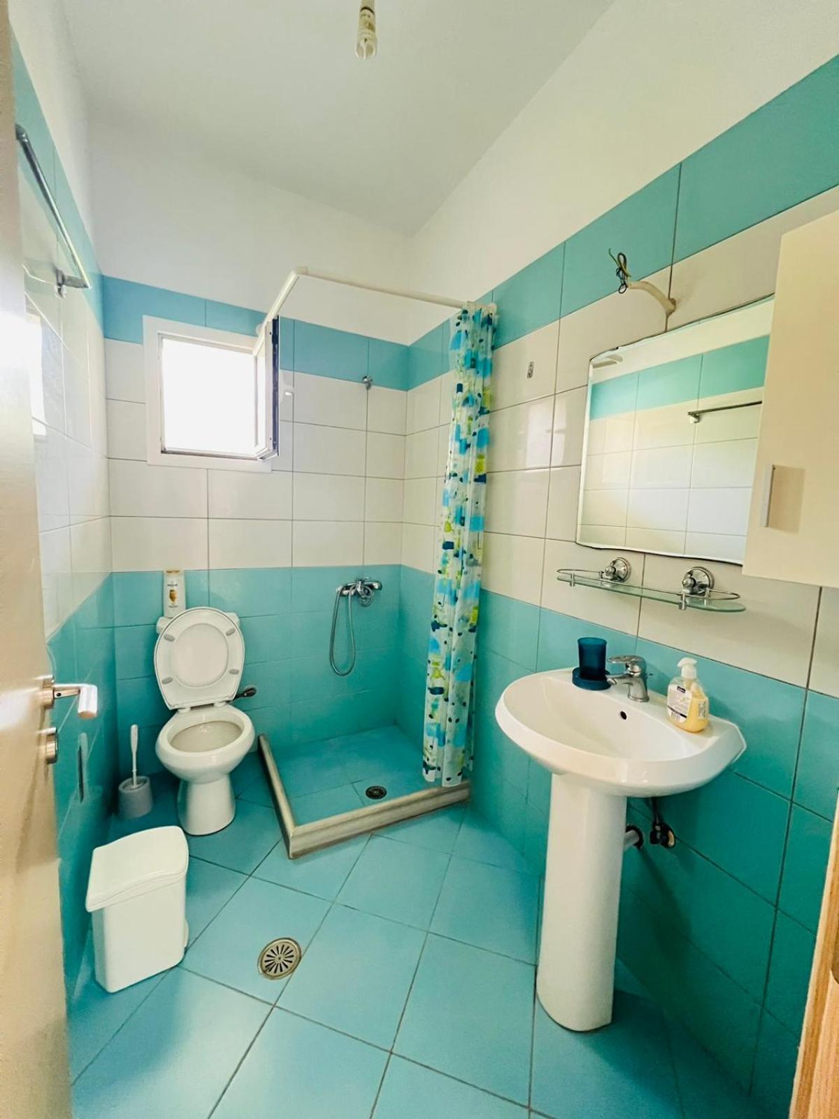Apartments Aneta'S House ฮีมาเรอ ภายนอก รูปภาพ